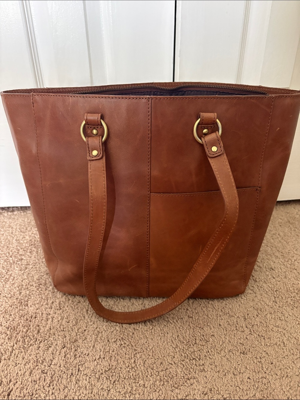 Born Leather Bag with wristlet - Picture 3 of 11